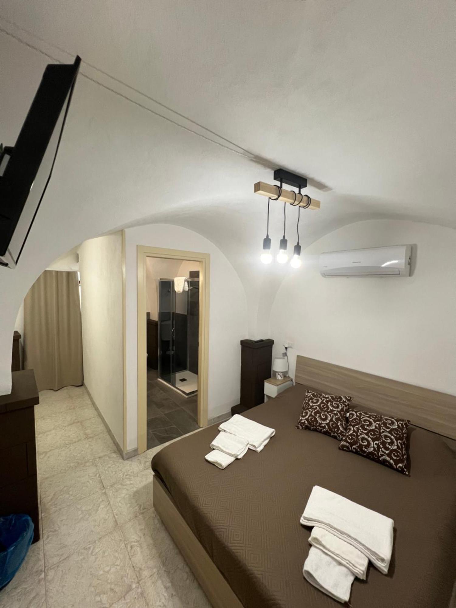 Station Rooms37 Sassari Eksteriør billede