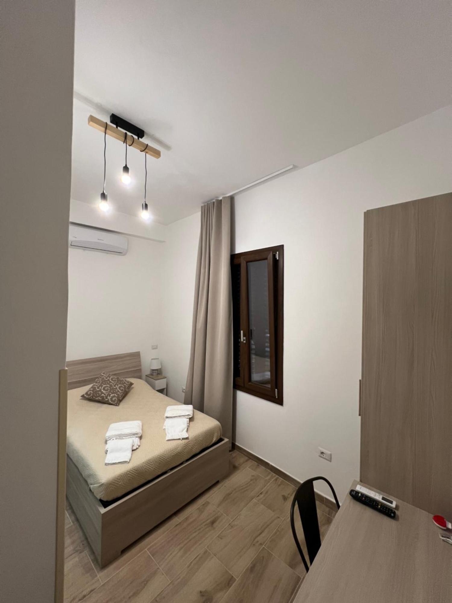 Station Rooms37 Sassari Eksteriør billede